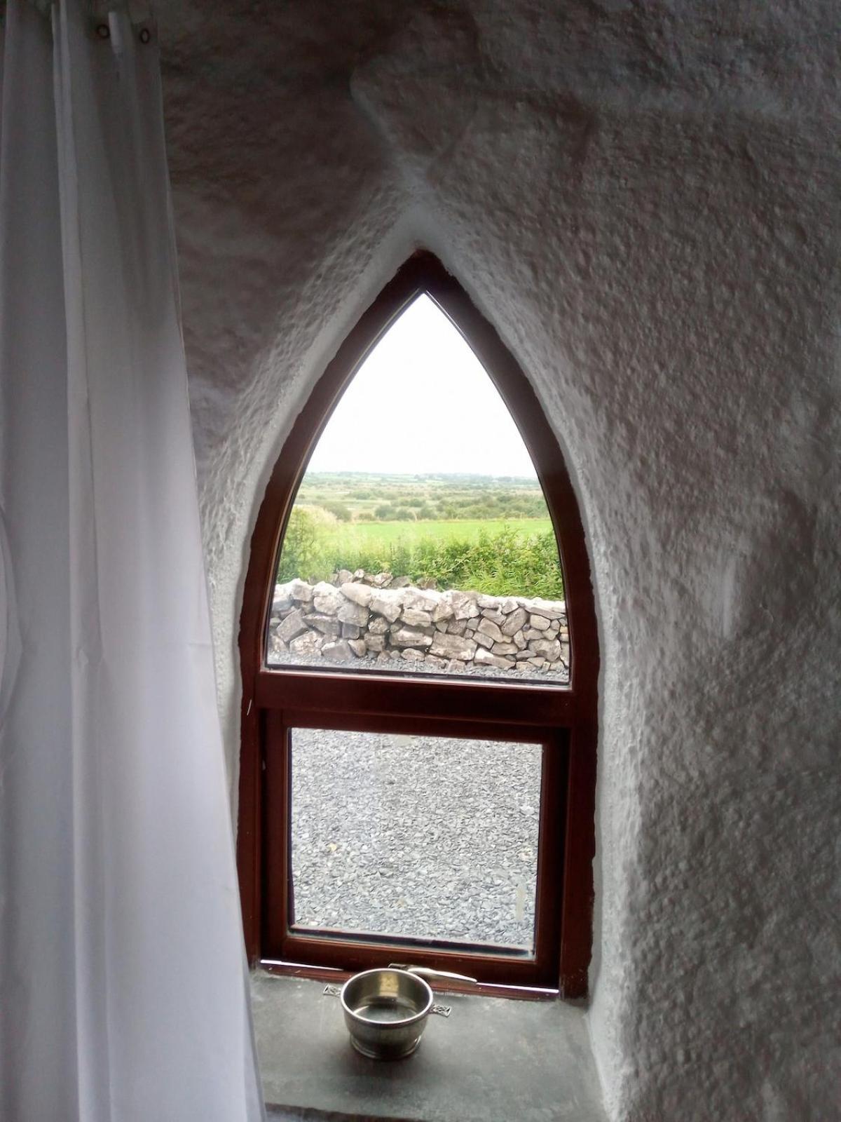 The Burren Art Gallery Built In 1798 Villa Tubber Exterior photo